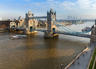 Thames Clipper approaching Tower Bridge